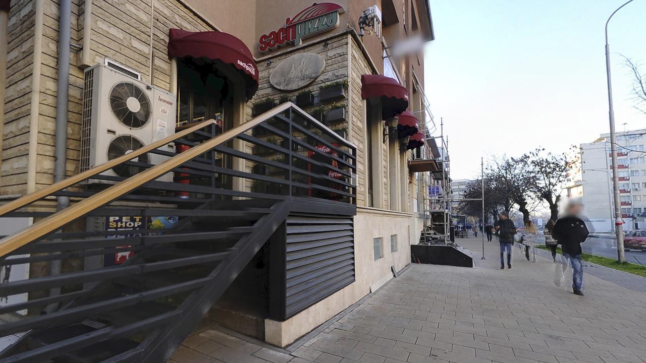 Boulevard Prishtina Enes Приштина Екстер'єр фото